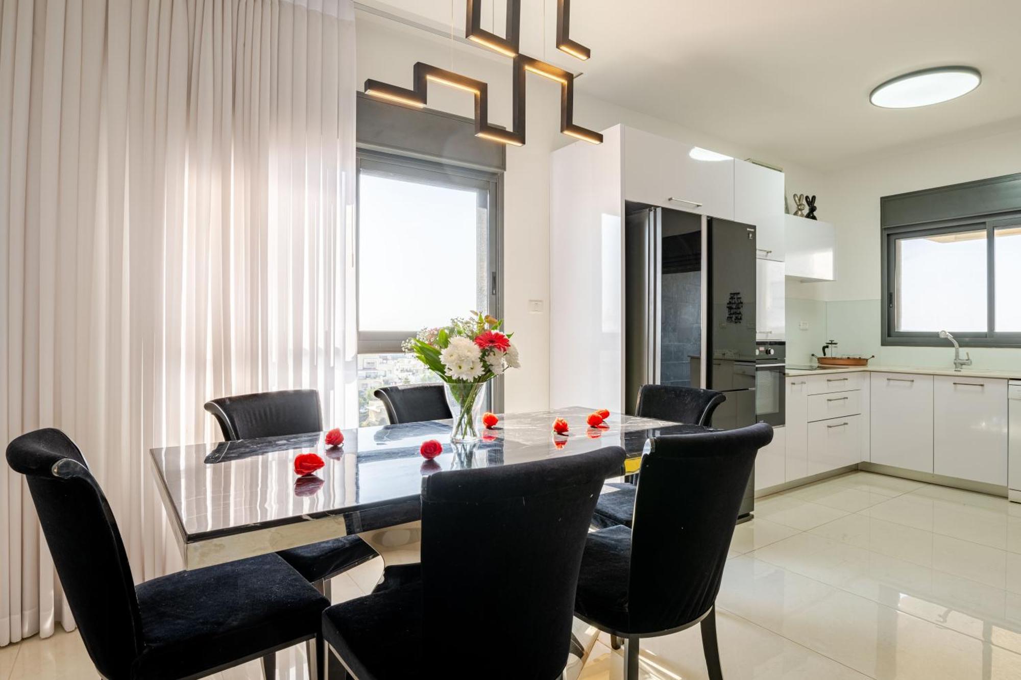 Balfour Sea View City Center Nahariya Exterior photo